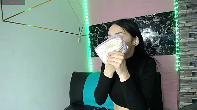 emmydurant online show from October 10, 7:47 pm