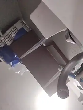 Santiagoqro85 online show from March 7, 3:02 am