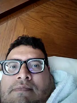 Snapshot of Santiagoqro85 chatting on September 20, 5:07 pm Santiagoqro85 online show from September 20, 5:07 pm