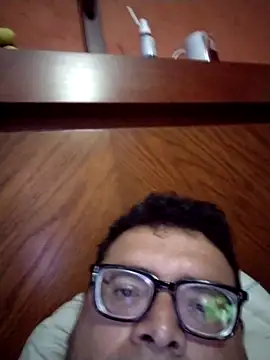 Snapshot of Santiagoqro85 chatting on September 22, 1:39 pm Santiagoqro85 online show from September 22, 1:39 pm