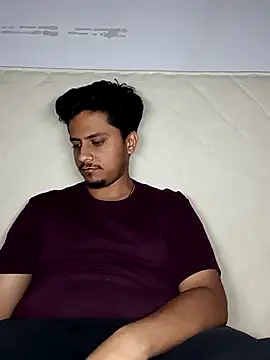 Snapshot of eyepach96 chatting on September 11, 12:21 am eyepach96 online show from September 11, 12:21 am