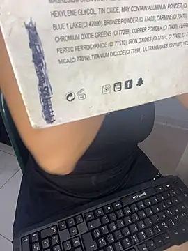 rhizanthella  online show from March 5, 9:22 pm