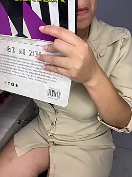 rhizanthella  online show from January 8, 2:50 am