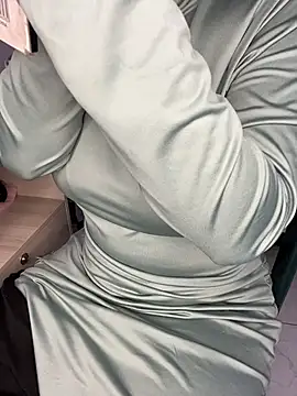 rhizanthella  online show from January 16, 7:29 pm