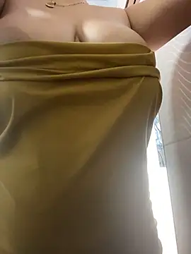 rhizanthella  online show from October 23, 7:56 pm