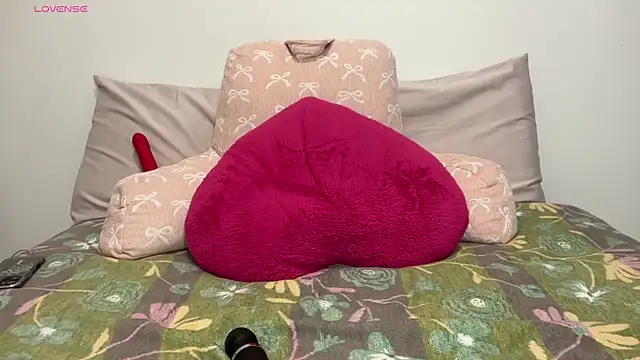 fleshxfairy online show from June 28, 5:47 am