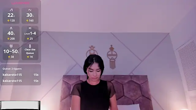 nicol giraldoo online show from March 31, 3:52 am