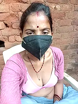 Am jooli online show from December 4, 4:22 am