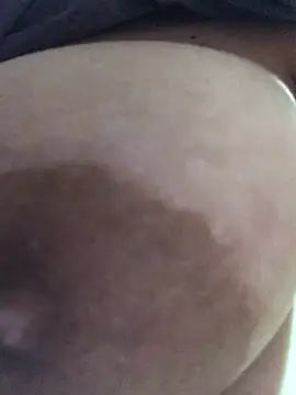 luzmelzinha online show from March 28, 12:55 am