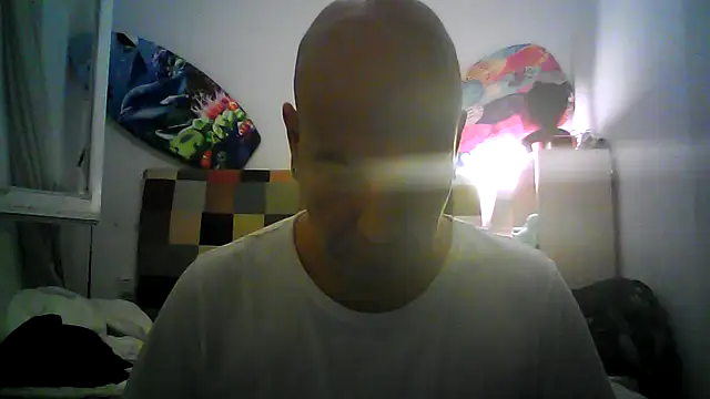 Snapshot of tuplaceroll chatting on September 27, 1:23 am tuplaceroll online show from September 27, 1:23 am