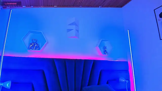 artemis nyx online show from January 12, 10:25 pm