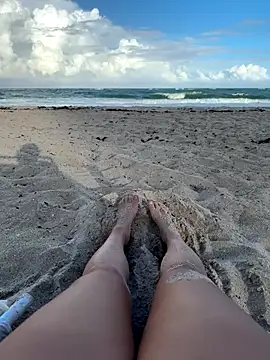 carynn online show from October 26, 9:26 pm