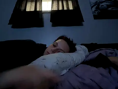 carynn online show from October 12, 3:13 pm