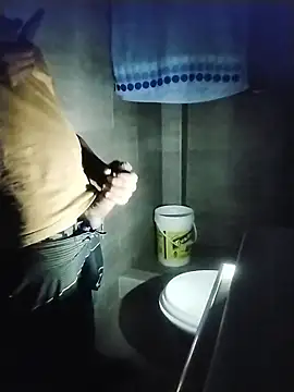 ThiagoFernandezChancay25 online show from November 17, 4:27 am