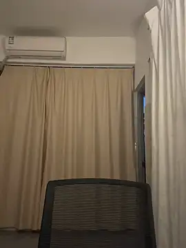 wly2028 online show from January 9, 12:23 pm