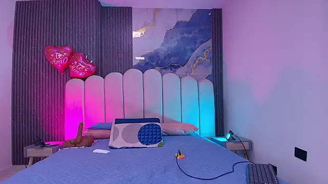 abbyrouss  online show from March 5, 3:14 am