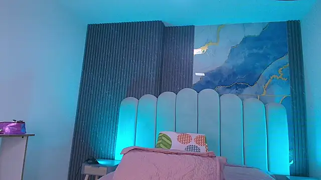 abbyrouss  online show from December 20, 3:09 am