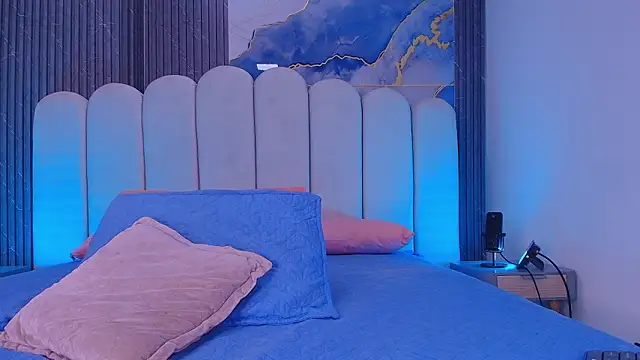 abbyrouss  online show from March 15, 3:13 am