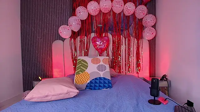 abbyrouss  online show from February 11, 3:06 am