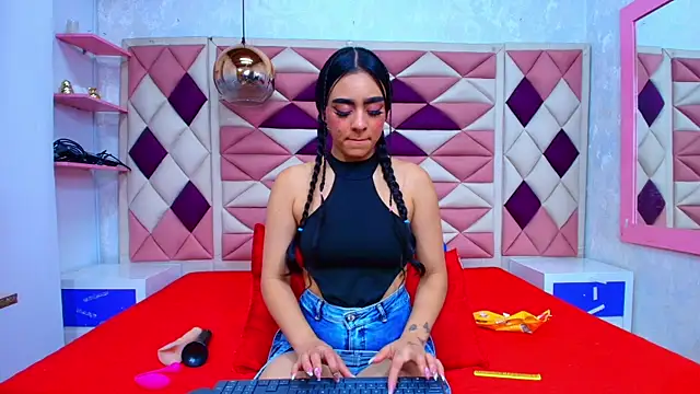 abbyrouss  online show from September 14, 3:07 am