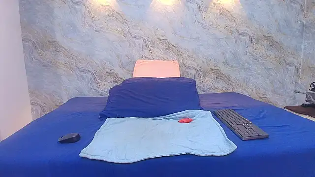 abbyrouss  online show from October 30, 3:05 am