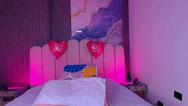 abbyrouss  online show from February 17, 3:04 am