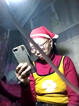 -Xuka-200 online show from March 11, 12:43 pm