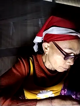 -Xuka-200 online show from December 16, 12:04 am