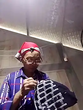 -Xuka-200 online show from September 26, 12:50 am