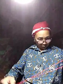 Snapshot of -Xuka-200 chatting on February 16, 4:38 pm -Xuka-200 online show from February 16, 4:38 pm