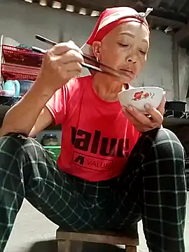 -Xuka-200 online show from October 31, 4:20 am