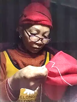 -Xuka-200 online show from January 6, 11:53 pm