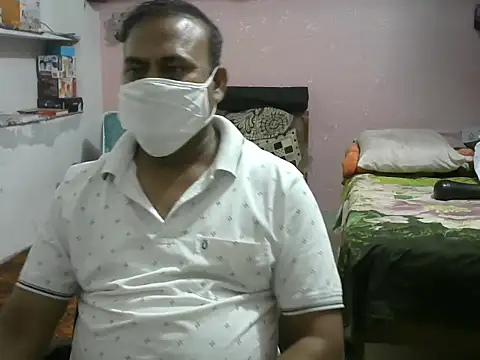 Famit025 online show from February 14, 5:35 pm