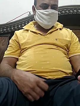 Famit025 online show from February 25, 12:38 pm