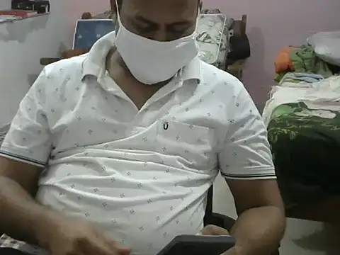 Famit025 online show from February 9, 5:55 pm