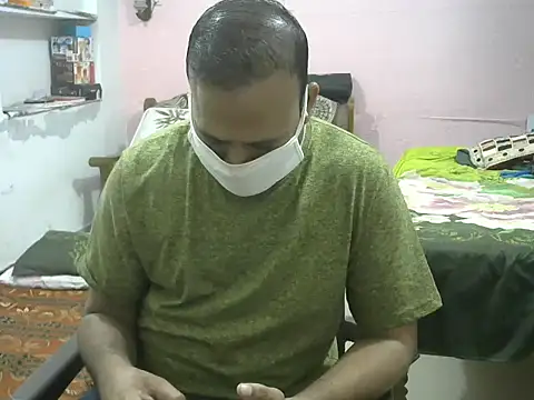 Famit025 online show from February 23, 5:35 pm