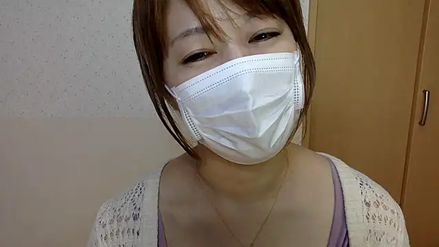 Snapshot of kitty_kyoto chatting on October 7, 2:51 pm kitty kyoto online show from October 7, 2:51 pm