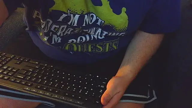 thighguy30 online show from October 9, 11:38 pm