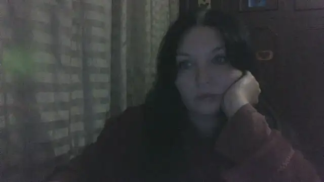 Snapshot of Breezy_88 chatting on October 15, 4:48 pm Breezy 88 online show from October 15, 4:48 pm