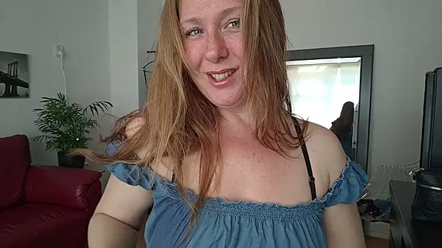 MazySunny online show from May 8, 7:34 am