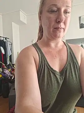 MazySunny online show from June 19, 9:26 am
