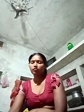 Snapshot of Cm_pooja chatting on September 12, 6:18 pm Cm pooja online show from September 12, 6:18 pm