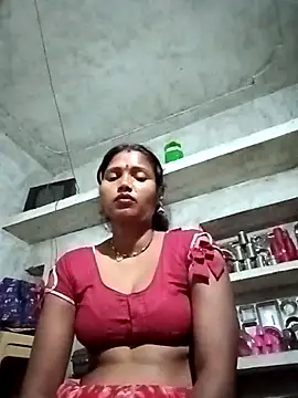 Snapshot of Cm_pooja chatting on September 22, 7:09 pm Cm pooja online show from September 22, 7:09 pm