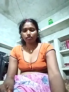 Snapshot of Cm_pooja chatting on October 12, 9:16 pm Cm pooja online show from October 12, 9:16 pm