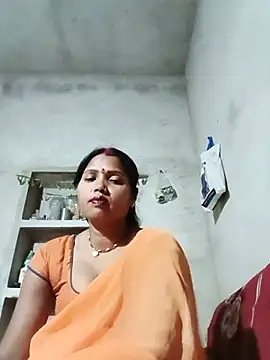 Snapshot of Cm_pooja chatting on May 17, 4:40 pm Cm pooja online show from May 17, 4:40 pm