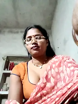 Snapshot of Cm_pooja chatting on July 16, 5:43 pm Cm pooja online show from July 16, 5:43 pm