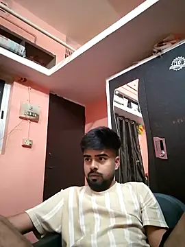 soniriyaa010101 online show from April 3, 9:27 am