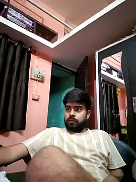 soniriyaa010101 online show from May 9, 7:39 pm