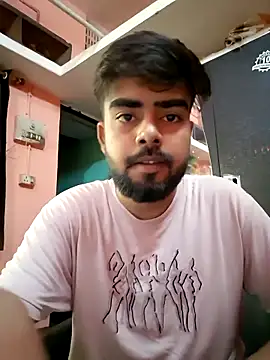 soniriyaa010101 online show from April 26, 7:44 pm