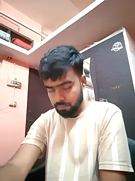 soniriyaa010101 online show from November 28, 8:14 am